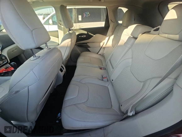 2019 Jeep Cherokee Limited with VIN 1C4PJMDN7KD219929, listed as a Copart auction lot 61697895 with 127,006 mi miles and Clean title. Bid and sale history available at DreamBid. Image 6.