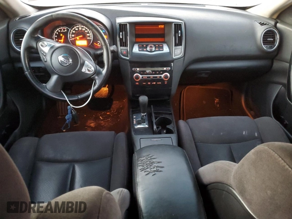 2011 Nissan Maxima SV with VIN 1N4AA5AP1BC813493, listed as a Copart auction lot 84300764 with 179,308 mi miles and Salvage title. Bid and sale history available at DreamBid. Image 8.