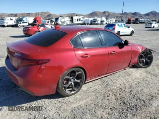 2017 Alfa Romeo Giulia Ti with VIN ZARFAECN1H7533267, listed as a Copart auction lot 40190223 with 81,088 mi miles. Bid and sale history available at carsss.com. Image 3.