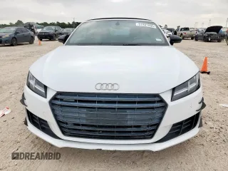 2017 Audi TT Roadster z VIN TRUT5CFV0H1012695, wystawiony jako Copart lot #57881695 z przebiegiem 87 580 mil mil oraz Szkoda całkowita • Salvage title. Historia ofert i sprzedaży dostępna na DreamBid. Obrazek 5.