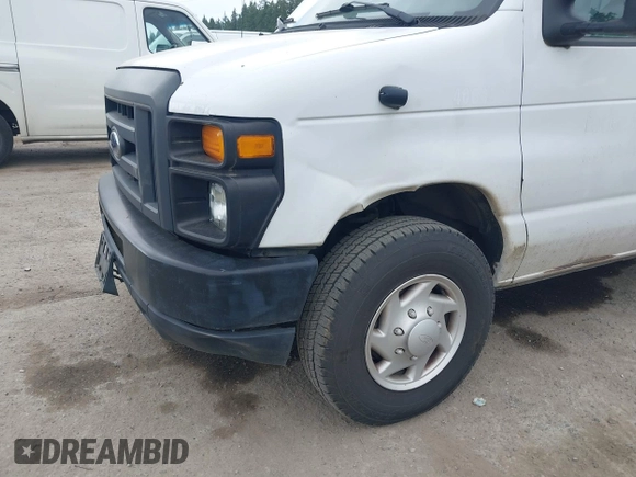 2013 Ford Econoline Cargo Commercial with VIN 1FTNS2EW7DDB36925, listed as a IAAI auction lot 42501020 with 250,315 mi miles and . Bid and sale history available at DreamBid. Image 6.