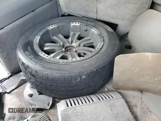 1996 Chevrolet Suburban with VIN 3GNEC16R9TG167845, listed as a Copart auction lot 80119734 with 414,794 mi miles and Salvage title. Bid and sale history available at DreamBid. Image 13.