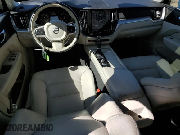2020 Volvo XC60 Momentum z VIN YV4102DK5L1421574, wystawiony jako Copart lot #75533884 z przebiegiem 60 353 mil mil oraz Szkoda całkowita • Salvage title. Historia ofert i sprzedaży dostępna na DreamBid. Obrazek 8.