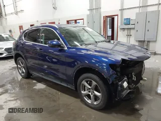 2018 Alfa Romeo Stelvio z VIN ZASFAKAN6J7B74782, wystawiony jako IAAI lot #41939007 z przebiegiem 48 210 mil mil oraz . Historia ofert i sprzedaży dostępna na DreamBid. Obrazek 1.