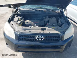 2007 Toyota RAV4 with VIN JTMZD33V076033639, listed as a IAAI auction lot 41941119 with 269,204 mi miles. Bid and sale history available at carsss.com. Image 10.