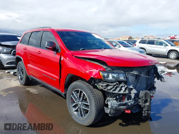 2018 Jeep Grand Cherokee Trailhawk с VIN 1C4RJFLG3JC399051, выставлен на аукционе IAAI как лот 42359437 с пробегом 70 956 миль миль и . История ставок и продаж доступна на DreamBid. Изображение 1.