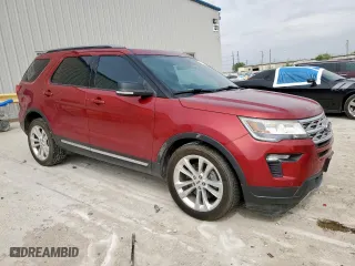 2018 Ford Explorer XLT with VIN 1FM5K7D85JGB42275, listed as a Copart auction lot 51679765 with 76,177 mi miles and Salvage Title. Bid and sale history available at carsss.com. Image 4.