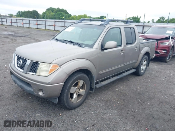 2008 Nissan Frontier SE z VIN 1N6AD07U78C403143, wystawiony jako IAAI lot #42211053 z przebiegiem 369 349 mil mil oraz . Historia ofert i sprzedaży dostępna na DreamBid. Obrazek 18.