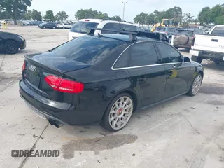 2010 Audi S4 Premium Plus с VIN WAUDGAFLXAA098368, выставлен на аукционе IAAI как лот 42496573 с пробегом 144 083 миль миль и . История ставок и продаж доступна на DreamBid. Изображение 4.