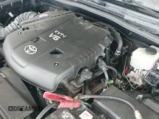 2005 Toyota 4Runner SR5 z VIN JTEZU14RX50048165, wystawiony jako IAAI lot #42792714 z przebiegiem 290 230 mil mil oraz . Historia ofert i sprzedaży dostępna na DreamBid. Obrazek 22.