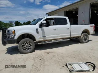2017 Ford F-350 Platinum with VIN 1FT8W3BT7HED15922, listed as a Copart auction lot 57836685 with 207,343 mi miles and Salvage title. Bid and sale history available at DreamBid. Image 1.