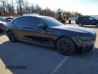 2021 BMW 7 Series 750i xDrive with VIN WBA7U2C03MCE67380, listed as a Copart auction lot 48050355 with 49,353 mi miles and Salvage Title. Bid and sale history available at carsss.com. Image 4.
