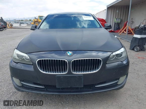 2012 BMW 5 Series 528i z VIN WBAXG5C52CDW24312, wystawiony jako IAAI lot #42083257 z przebiegiem 94 798 mil mil oraz . Historia ofert i sprzedaży dostępna na DreamBid. Obrazek 6.