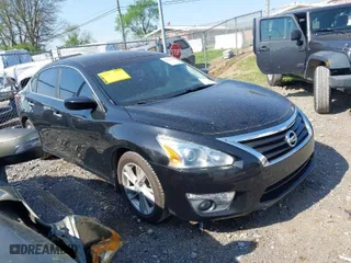 2015 Nissan Altima 2.5 S with VIN 1N4AL3AP5FC174989, listed as a IAAI auction lot 41961509 with 143,032 mi miles. Bid and sale history available at carsss.com. Image 1.