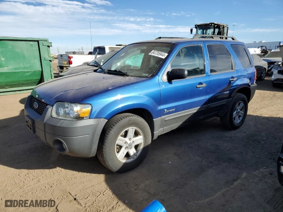 2007 Ford Escape Hybrid with VIN 1FMCU59H87KB77218, listed as a Copart auction lot 84735944 with 159,804 mi miles and Clean Title. Bid and sale history available at carsss.com. Image 1.
