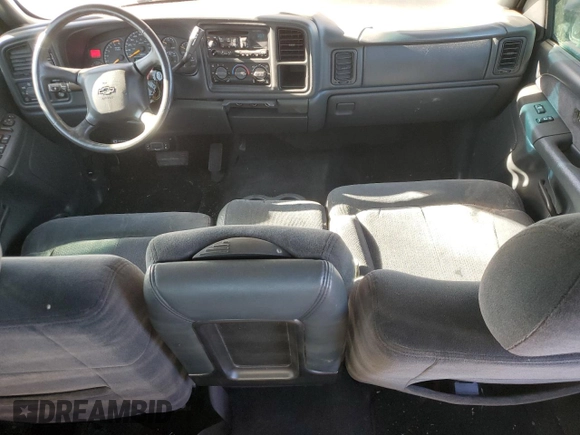 2001 Chevrolet Silverado 3500 LS with VIN 1GCJK33G71F148492, listed as a Copart auction lot 81808714 with 114,563 mi miles and Salvage Title. Bid and sale history available at carsss.com. Image 8.