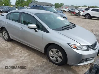 2014 Honda Civic LX z VIN 19XFB2F56EE000098, wystawiony jako IAAI lot #42351985 z przebiegiem 169 430 mil mil oraz . Historia ofert i sprzedaży dostępna na DreamBid. Obrazek 1.