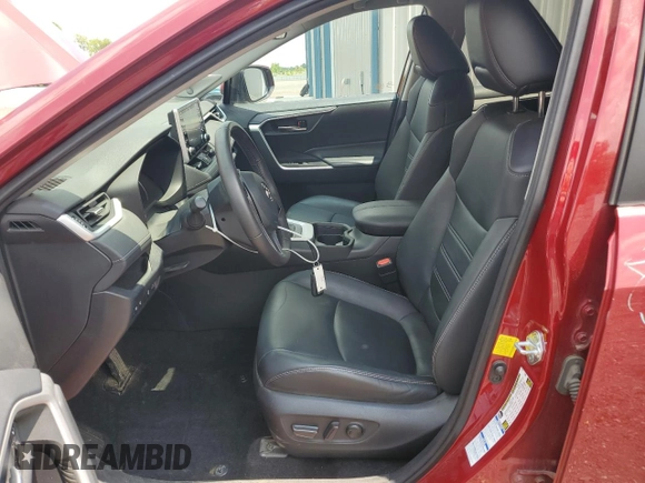 2021 Toyota RAV4 XLE Premium z VIN 2T3A1RFV2MW184609, wystawiony jako Copart lot #60129555 z przebiegiem 69 502 mil mil oraz Szkoda całkowita • Salvage title. Historia ofert i sprzedaży dostępna na DreamBid. Obrazek 7.