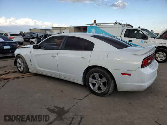 2013 Dodge Charger SE z VIN 2C3CDXBG2DH596898, wystawiony jako Copart lot #45524265 z przebiegiem 217 115 mil mil oraz Szkoda całkowita • Salvage title. Historia ofert i sprzedaży dostępna na DreamBid. Obrazek 2.