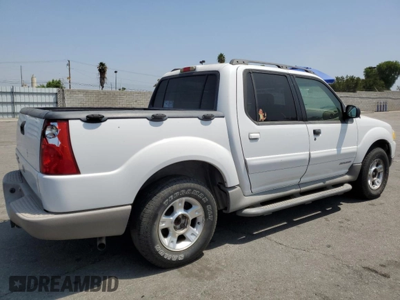 2001 Ford Explorer Sport Trac with VIN 1FMZU67E01UA22201, listed as a Copart auction lot 62529415 with 207,896 mi miles and Clean title. Bid and sale history available at DreamBid. Image 3.