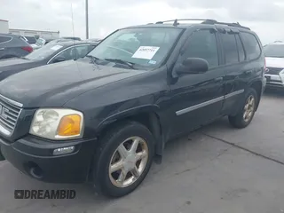 2008 GMC Envoy SLT z VIN 1GKDT13S782208117, wystawiony jako IAAI lot #42057711 z przebiegiem 135 979 mil mil oraz . Historia ofert i sprzedaży dostępna na DreamBid. Obrazek 2.