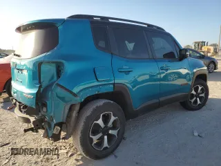 2022 Jeep Renegade Trailhawk with VIN ZACNJDC11NPN50059, listed as a Copart auction lot 43249915 with 32,494 mi miles and Salvage Title. Bid and sale history available at DreamBid. Image 3.