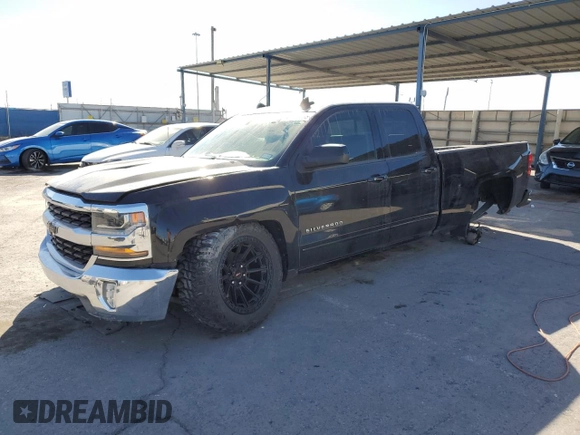 2017 Chevrolet Silverado 1500 LT with VIN 1GCRCRECXHZ225202, listed as a Copart auction lot 42362095 with 92,617 mi miles and Salvage Title. Bid and sale history available at DreamBid. Image 1.