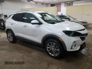 2023 Buick Encore GX Essence z VIN KL4MMGSL1PB035970, wystawiony jako Copart lot #55945515 z przebiegiem 21 373 mil mil oraz Szkoda całkowita • Salvage title. Historia ofert i sprzedaży dostępna na DreamBid. Obrazek 4.
