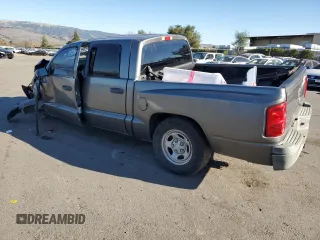 2006 Dodge Dakota ST with VIN 1D7HE28K26S626657, listed as a Copart auction lot 88314565 with 186,690 mi miles and Salvage Title. Bid and sale history available at carsss.com. Image 2.