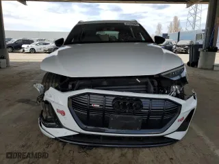 2022 Audi e-tron Chronos with VIN WA1VABGE8NB024505, listed as a Copart auction lot 47444995 with 45,476 mi miles and Salvage Title. Bid and sale history available at carsss.com. Image 5.
