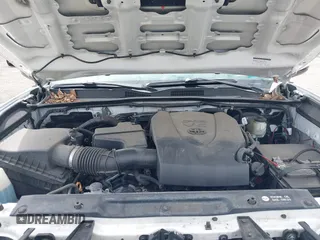 2018 Toyota Tacoma SR with VIN 3TMCZ5AN5JM125066, listed as a IAAI auction lot 41961168 with 88,497 mi miles. Bid and sale history available at carsss.com. Image 10.