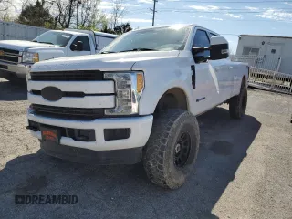 2017 Ford F-350 Platinum with VIN 1FT8W3BTXHED31094, listed as a Copart auction lot 47390634 with 161,603 mi miles and Salvage Title. Bid and sale history available at DreamBid. Image 1.