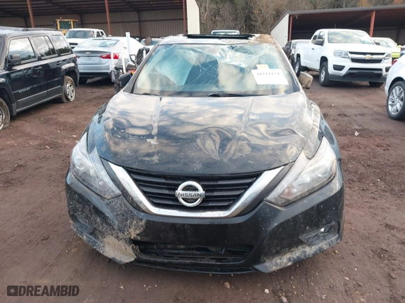 2018 Nissan Altima 2.5 SV with VIN 1N4AL3AP0JC213450, listed as a IAAI auction lot 41111131 with 94,132 mi miles. Bid and sale history available at carsss.com. Image 12.