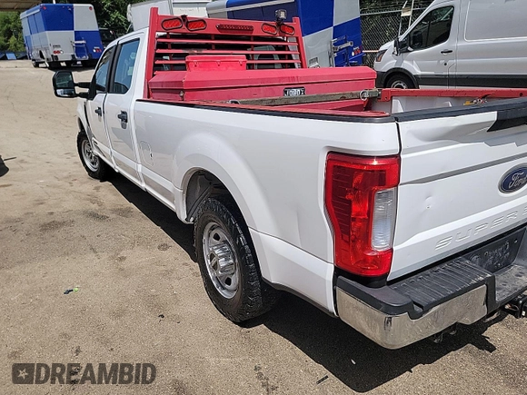 2017 Ford F-350 XL with VIN 1FT7W3AT7HED28246, listed as a IAAI auction lot 42715632 with 133,085 mi miles and . Bid and sale history available at DreamBid. Image 17.