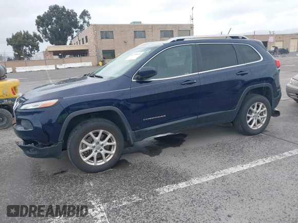 2015 Jeep Cherokee Latitude with VIN 1C4PJMCS2FW538575, listed as a IAAI auction lot 41799474 with 88,197 mi miles and . Bid and sale history available at DreamBid. Image 2.
