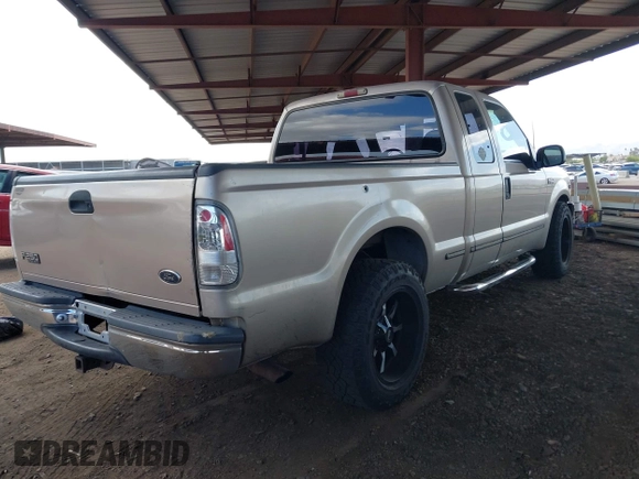 1999 Ford Super Duty F-250 XL with VIN 1FTNX20S3XED46555, listed as a IAAI auction lot 42074927 with 160,405 mi miles. Bid and sale history available at carsss.com. Image 4.