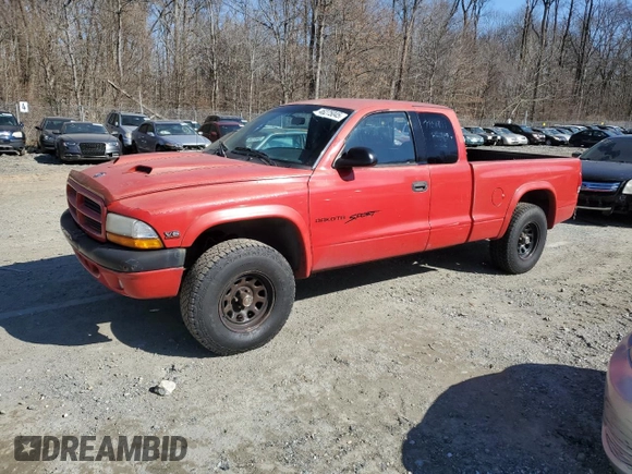 2000 Dodge Dakota SLT with VIN 1B7GG22X5YS700953, listed as a Copart auction lot 46275045 with 132,111 mi miles and Salvage Title. Bid and sale history available at DreamBid. Image 1.