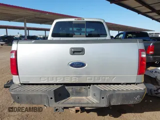 2010 Ford F-250 XL with VIN 1FTSW2BRXAEA04947, listed as a IAAI auction lot 42293137 with 133,598 mi miles and . Bid and sale history available at DreamBid. Image 17.