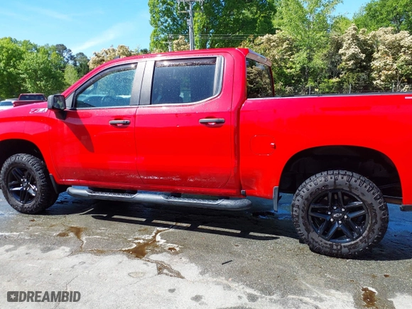 2021 Chevrolet Silverado 1500 Custom Trail Boss with VIN 1GCPYCEH5MZ173277, listed as a IAAI auction lot 41595244 with 100,611 mi miles. Bid and sale history available at carsss.com. Image 14.