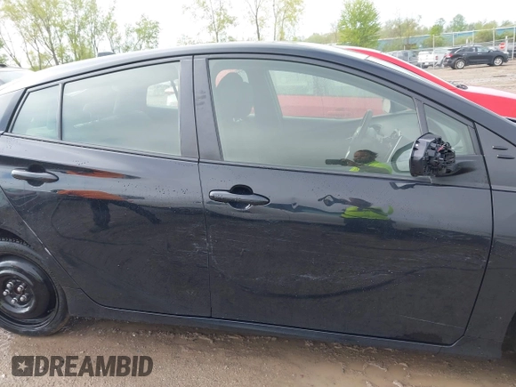 2017 Toyota Prius Two with VIN JTDKBRFU6H3547186, listed as a IAAI auction lot 42187586 with 214,219 mi miles and . Bid and sale history available at carsss.com. Image 13.