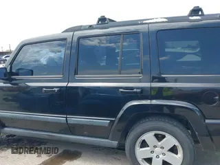 2008 Jeep Commander Sport with VIN 1J8HH48KX8C167462, listed as a IAAI auction lot 42075211 with 183,981 mi miles and . Bid and sale history available at DreamBid. Image 14.