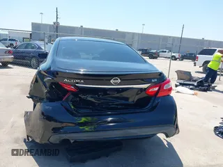 2016 Nissan Altima SR with VIN 1N4AL3AP9GC280265, listed as a IAAI auction lot 41982085 with 162,250 mi miles and . Bid and sale history available at carsss.com. Image 16.