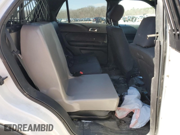 2019 Ford Police Interceptor Utility z VIN 1FM5K8AR7KGA28735, wystawiony jako Copart lot #48249505 z przebiegiem 137 809 mil mil oraz Szkoda całkowita • Salvage title. Historia ofert i sprzedaży dostępna na DreamBid. Obrazek 11.