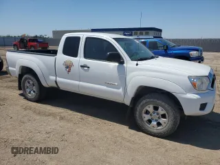 2013 Toyota Tacoma z VIN 5TFUX4EN9DX020947, wystawiony jako Copart lot #55651885 z przebiegiem 306 394 mil mil oraz Czysty tytuł • Clean title. Historia ofert i sprzedaży dostępna na DreamBid. Obrazek 4.