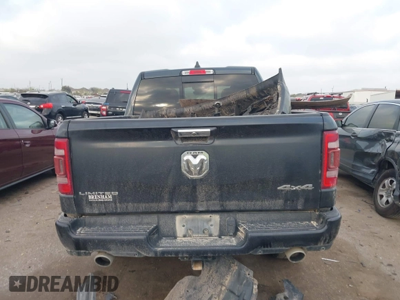 2019 Ram 1500 Limited z VIN 1C6SRFHT9KN594990, wystawiony jako IAAI lot #41760766 z przebiegiem 102 740 mil mil oraz . Historia ofert i sprzedaży dostępna na DreamBid. Obrazek 17.
