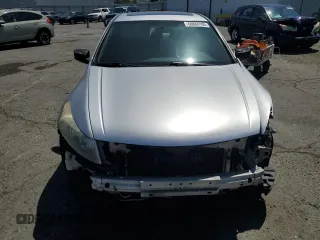2010 Honda Accord EX with VIN 1HGCP2F77AA026083, listed as a Copart auction lot 60884105 with 147,946 mi miles and Salvage title. Bid and sale history available at DreamBid. Image 5.