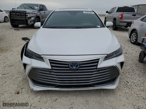 2019 Toyota Avalon Hybrid Limited with VIN 4T1B21FB5KU003131, listed as a Copart auction lot 88965885 with 41,303 mi miles and Salvage Title. Bid and sale history available at carsss.com. Image 5.