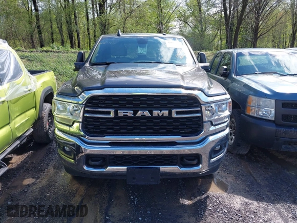 2024 Ram 2500 Big Horn with VIN 3C6UR5DL2RG101520, listed as a IAAI auction lot 42065398 with 34,611 mi miles. Bid and sale history available at carsss.com. Image 6.