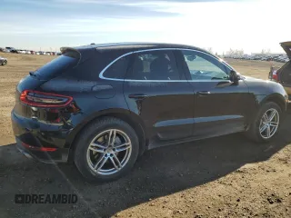 2017 Porsche Macan S with VIN WP1AB2A58HLB15183, listed as a Copart auction lot 49854495 with 101,576 mi miles and Salvage Title. Bid and sale history available at DreamBid. Image 3.