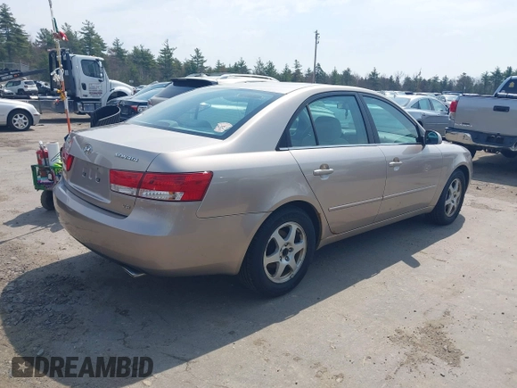 2006 Hyundai Sonata GLS with VIN 5NPEU46FX6H004226, listed as a IAAI auction lot 42125588 with 131,710 mi miles and . Bid and sale history available at DreamBid. Image 4.